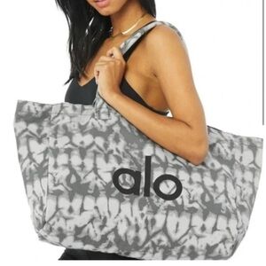 ALO Yoga Black and Gray Women's Tote Bag